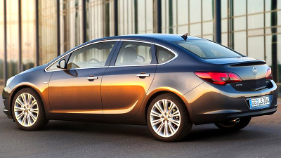 седан Opel Astra