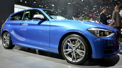 BMW M135i xDrive в Париже