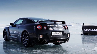 Nissan GT-R на льду Байкала