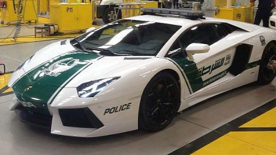 полицейский Lamborghini Aventador 
