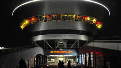 предприятие Porsche в Лейпциге 