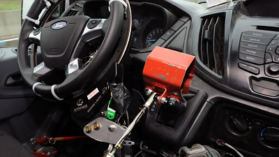 роботизированный Ford Transit