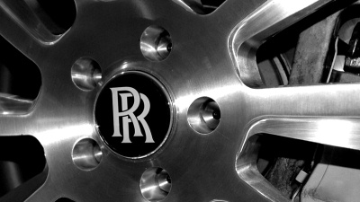 Дизайнеры Rolls-Royce уже рисуют первый кроссовер марки