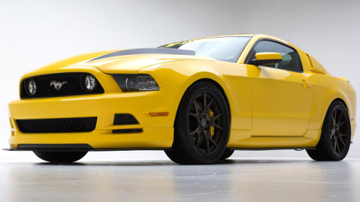 Ford Mustang Yellow Jacket