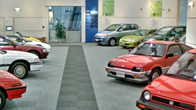 выставочный зал музея Honda Collection Hall