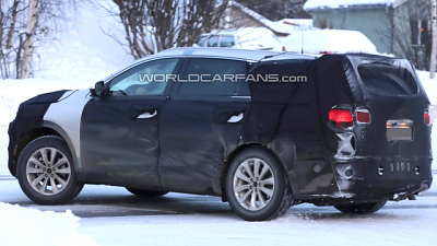 шпионская фотография Kia Sorento нового поколения 