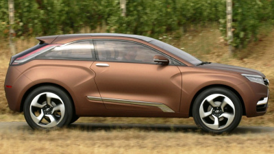 Lada XRay