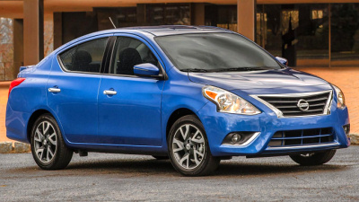 Nissan Versa