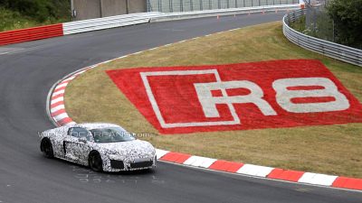 шпионская фотография Audi R8 