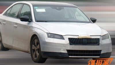 тестовый прототип Skoda Superb 