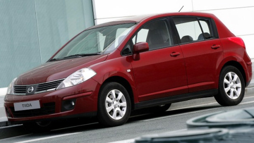 Nissan Tiida 