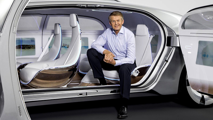 Салон робокара Mercedes-Benz F 015 Luxury in Motion