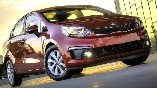 Седан Kia Rio для США Седан Kia Rio для США