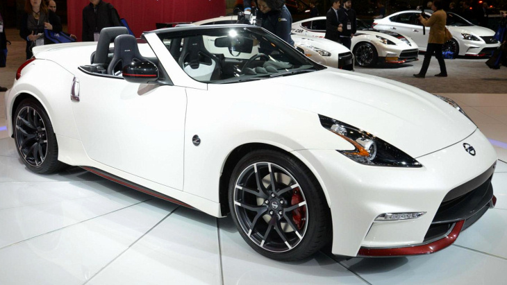 Nissan 370Z NISMO Roadster