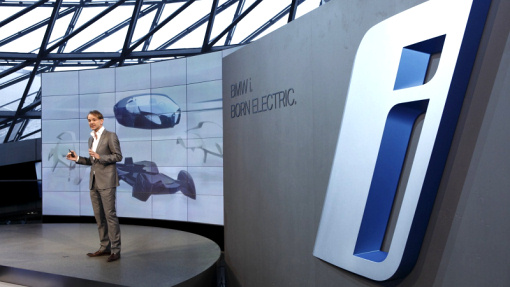 BMW i