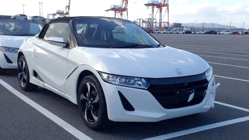 Серийная версия Honda S660