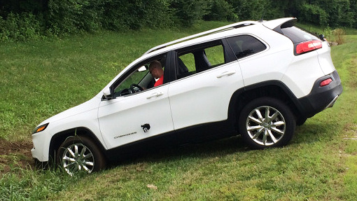 Взломанный Jeep Cherokee