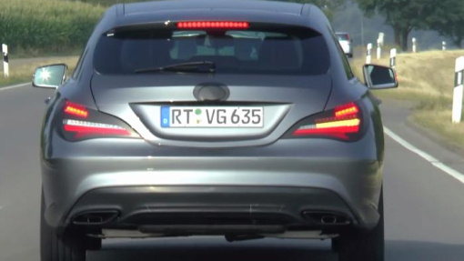 Кадр из шпионского видео с обновленным Mercedes CLA Shooting Brake