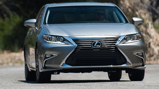 Lexus ES 2016