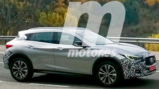 Тестовый прототип Infiniti QX30 Тестовый прототип Infiniti QX30