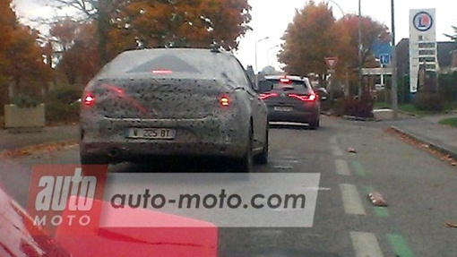 Тестовый протоип Renault Fluence