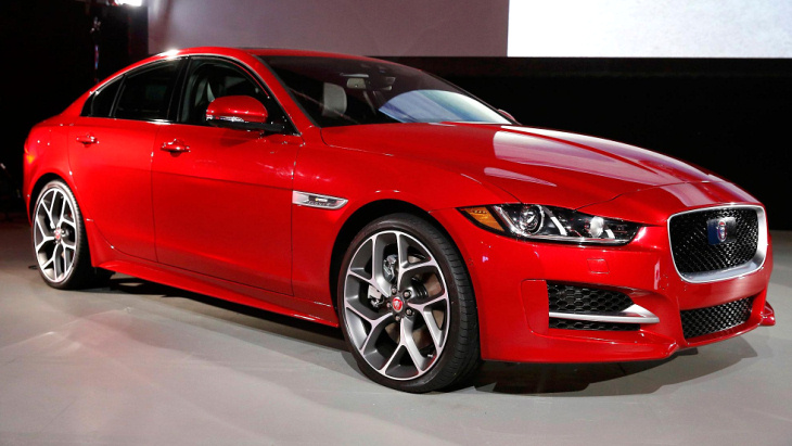 Jaguar XE