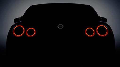 Тизер Nissan GT-R
