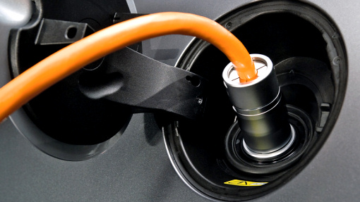 Нидерланды запретят продажи бензиновых и дизельных машин