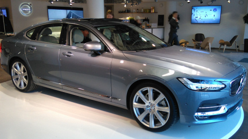 Volvo S90