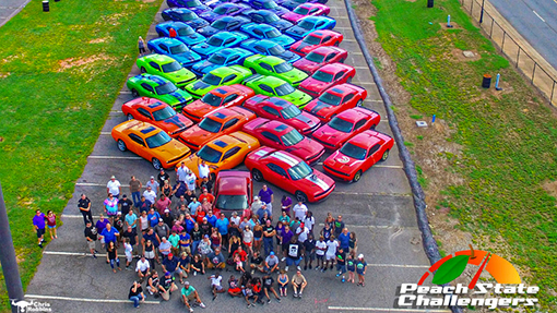 Радуга из Dodge Challenger Радуга из Dodge Challenger