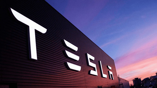 Tesla попала в рейтинг самых дорогих брендов мира