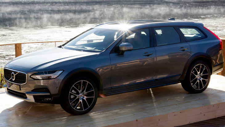 Volvo V90 Cross Country