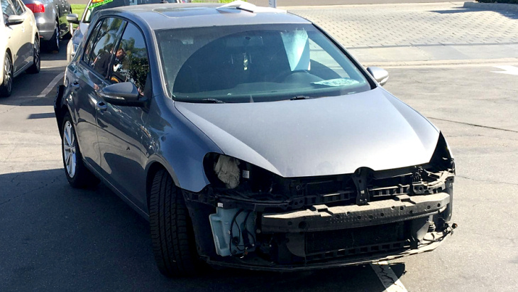 Volkswagen Golf TDI, подготовленный к процедуре выкупа Volkswagen Golf TDI, подготовленный к процедуре выкупа