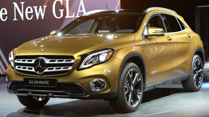 Mercedes-Benz  GLA