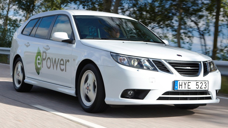 Прототип электрического универсала Saab 9-3