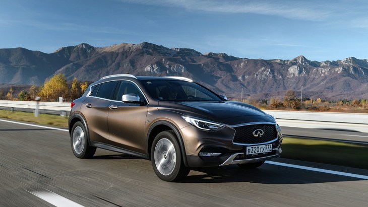 Infiniti Q30