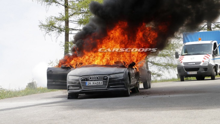 Тестовый прототип Audi A7 сгорел в австрийских Альпах