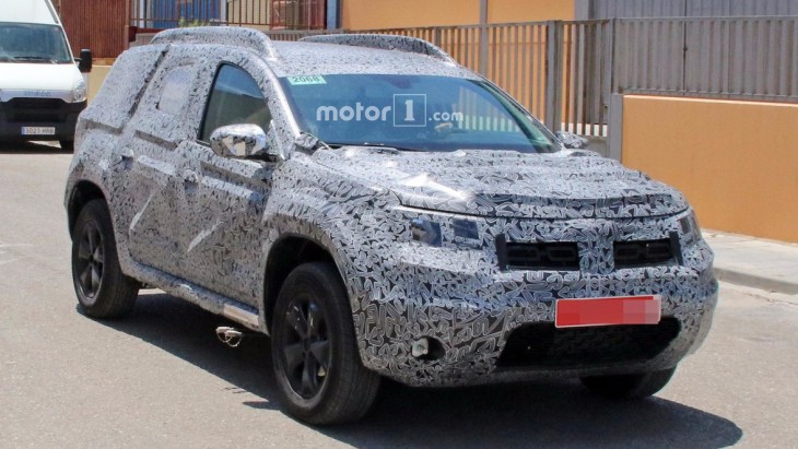 Прототип Dacia Duster нового поколения Прототип Dacia Duster нового поколения