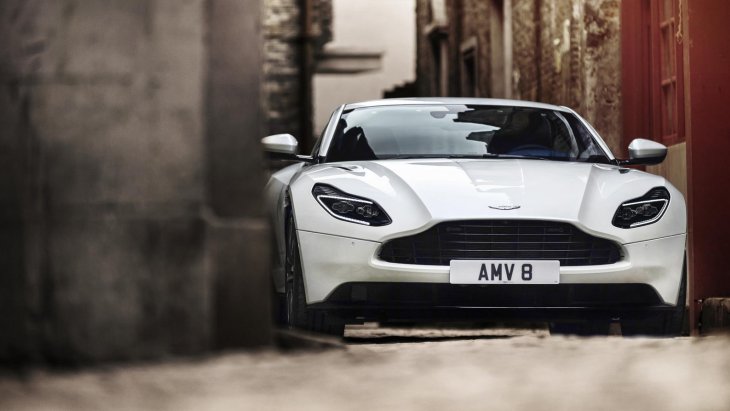 Aston Martin DB11 V8