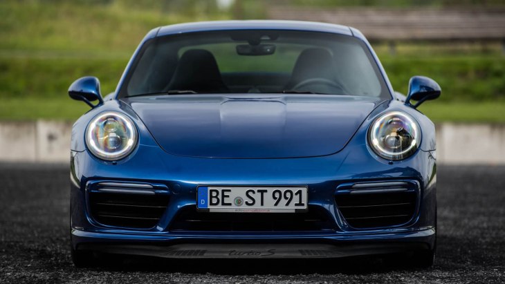 Porsche 911 Turbo S Blue Arrow by Edo Competition