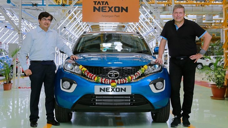 Серийный кроссовер Tata Nexon