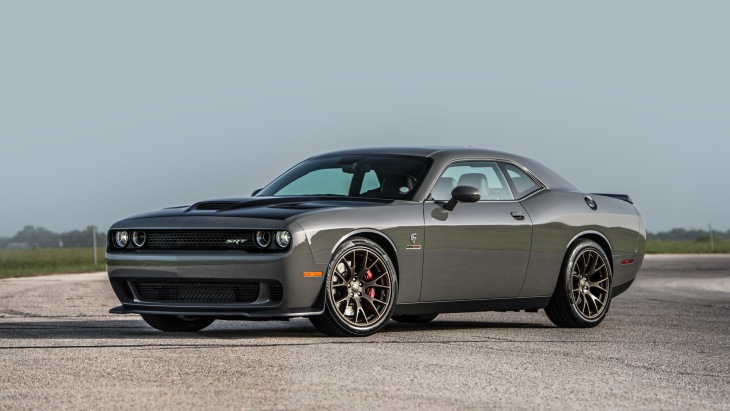 Dodge Challenger Hellcat HPE1000 by Hennessey Performance