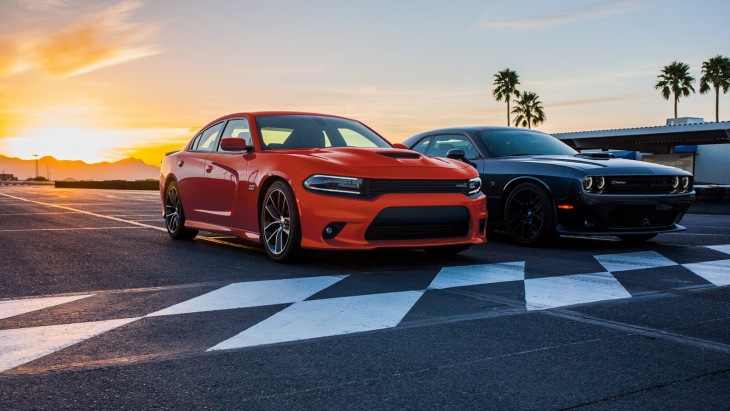 Dodge Charger и Dodge Challenger Dodge Charger и Dodge Challenger