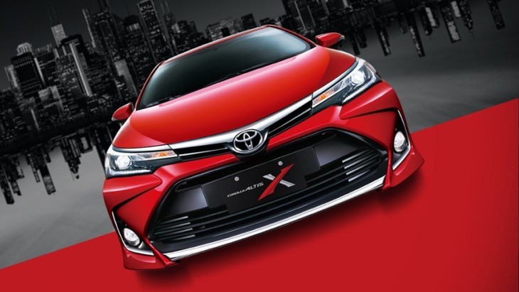 «Спортивный» седан Toyota Corolla Altis X