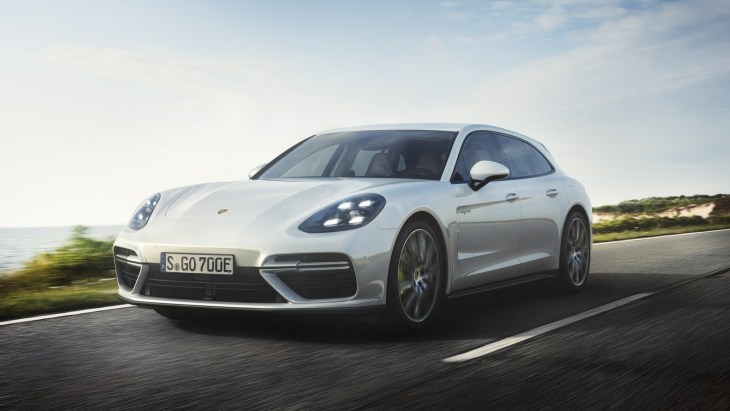 Гибридный универсал Porsche Panamera Turbo S E-Hybrid Sport Turismo