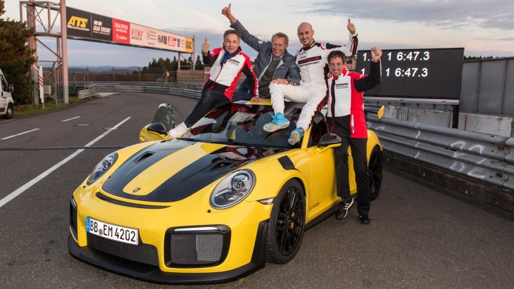 Новый Porsche 911 GT2 RS на Нюрбургринге