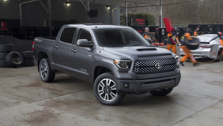 Пикап Toyota Tundra TRD Sport CrewMax