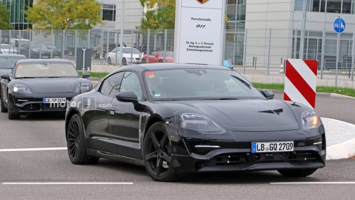 Электрический спорткар Porsche в серийном кузове Электрический спорткар Porsche в серийном кузове