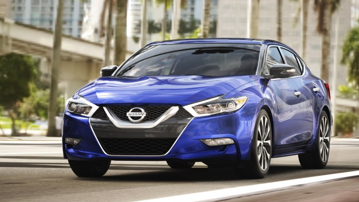 Седан Nissan Maxima 2018 модельного года Седан Nissan Maxima 2018 модельного года