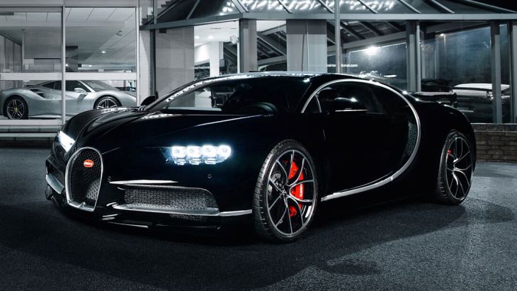 Подержанный гиперкар Bugatti Chiron